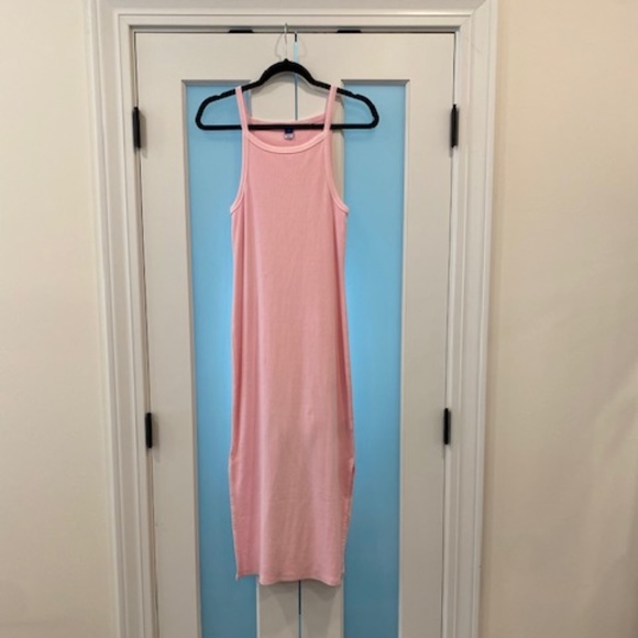 Old Navy Dresses & Skirts - Old Navy Fitted Rib-Knit Midi Cami Dress